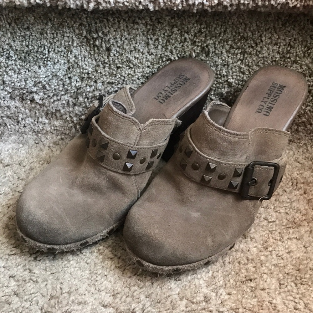 Mossimo Supply Co clog sz 5 1/2